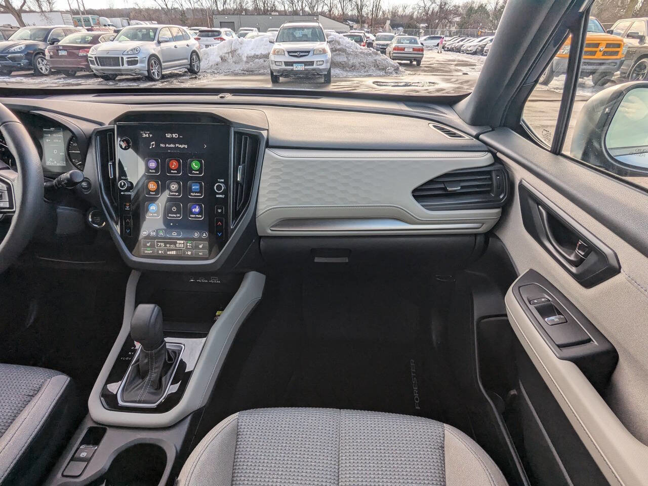 Used 2025 Subaru Forester Premium image 17