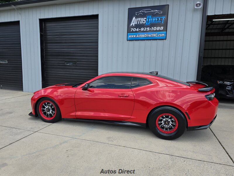 Used 2017 Chevrolet Camaro ZL1 RWD image 9