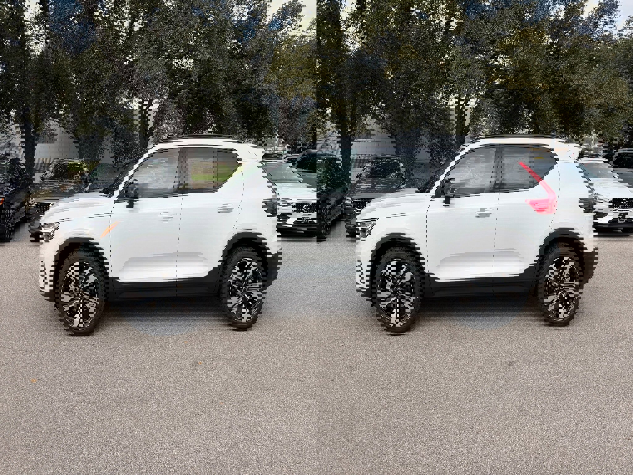 New 2026 Volvo XC40 B4 Plus w/ Protection Package image 3