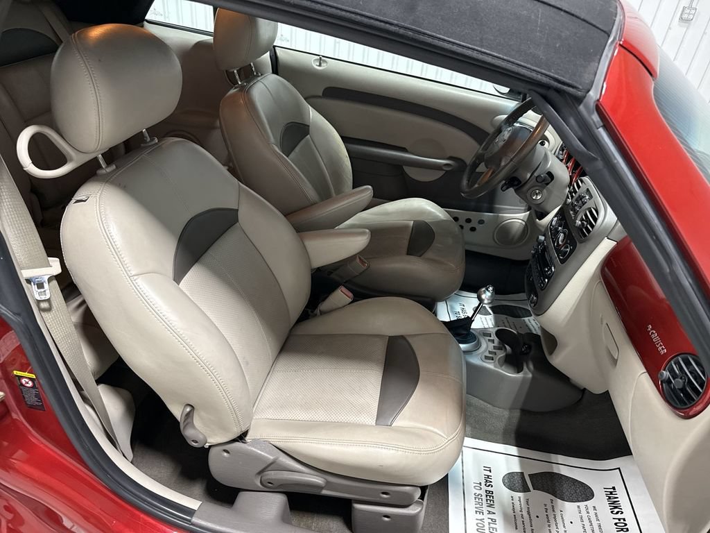 Used 2005 Chrysler PT Cruiser GT FWD image 29