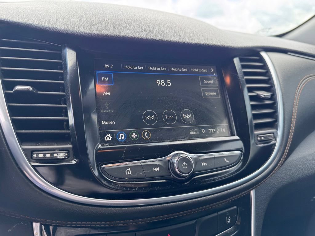 Used 2019 Chevrolet Trax Premier AWD/4WD image 17