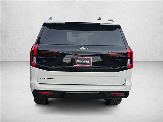 New 2026 Ford Expedition Platinum w/ Stealth Appearance Package image 4