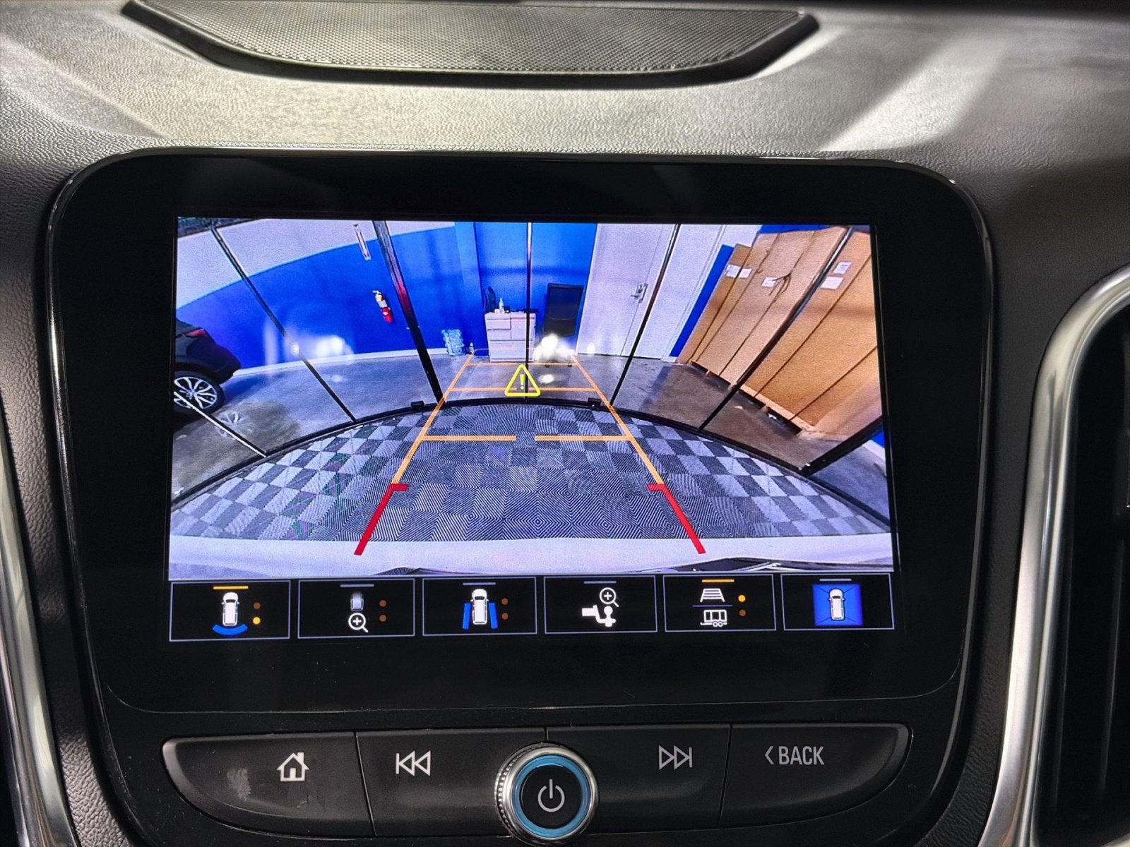 Used 2022 Chevrolet Equinox Premier AWD/4WD image 42