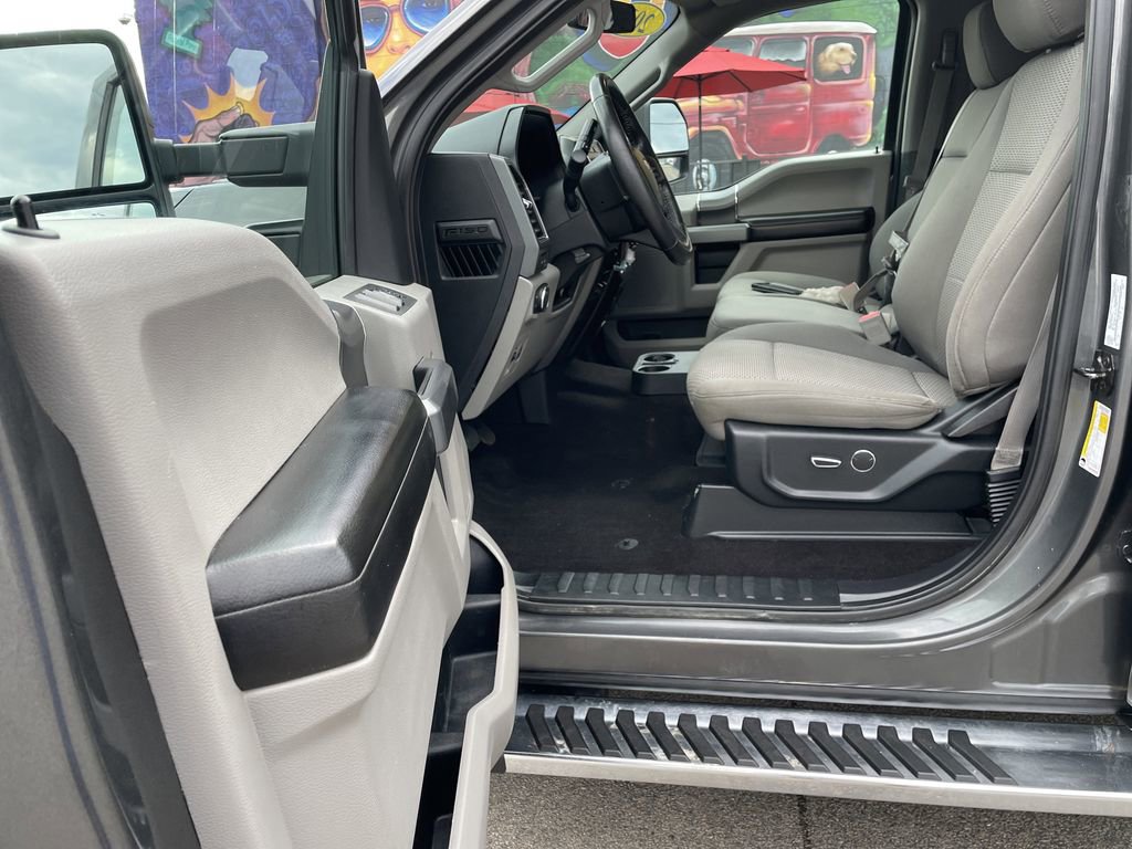 Used 2018 Ford F150 XLT w/ Equipment Group 301A Mid image 14