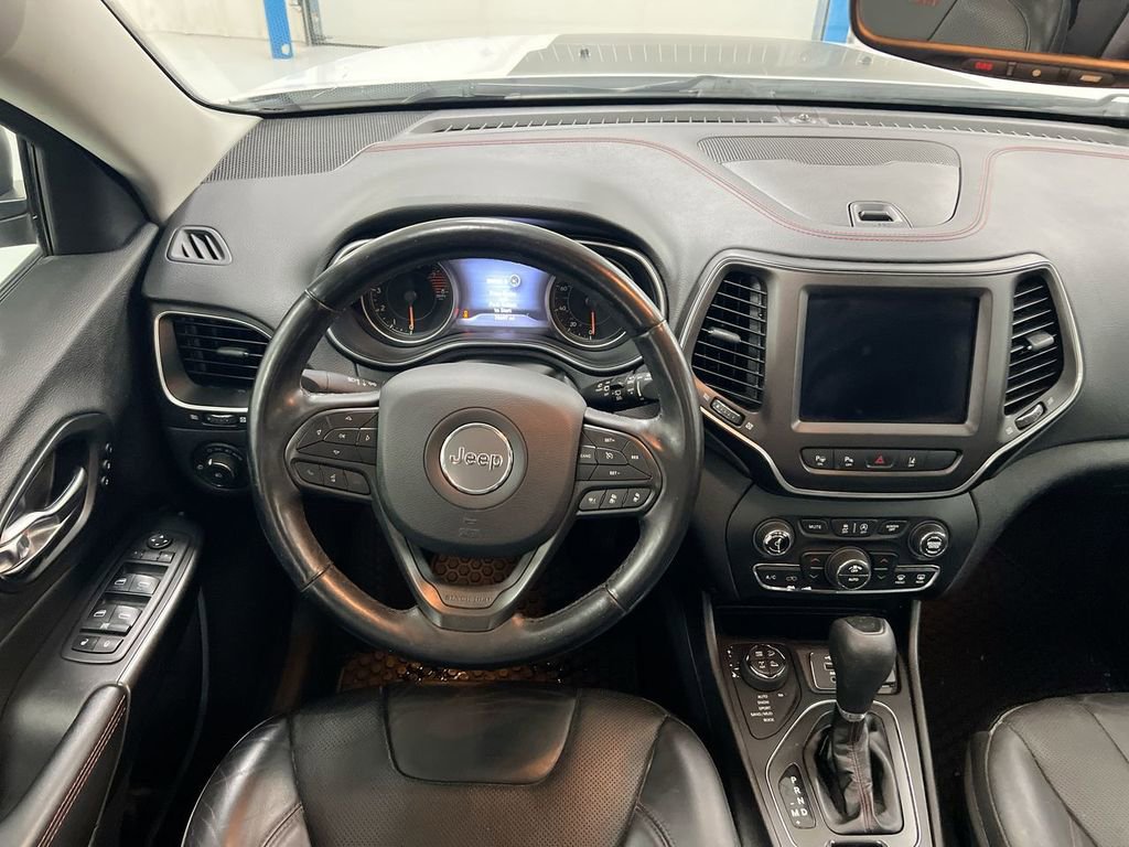 Used 2021 Jeep Cherokee Trailhawk w/ Sun, Sound & Nav Group image 11