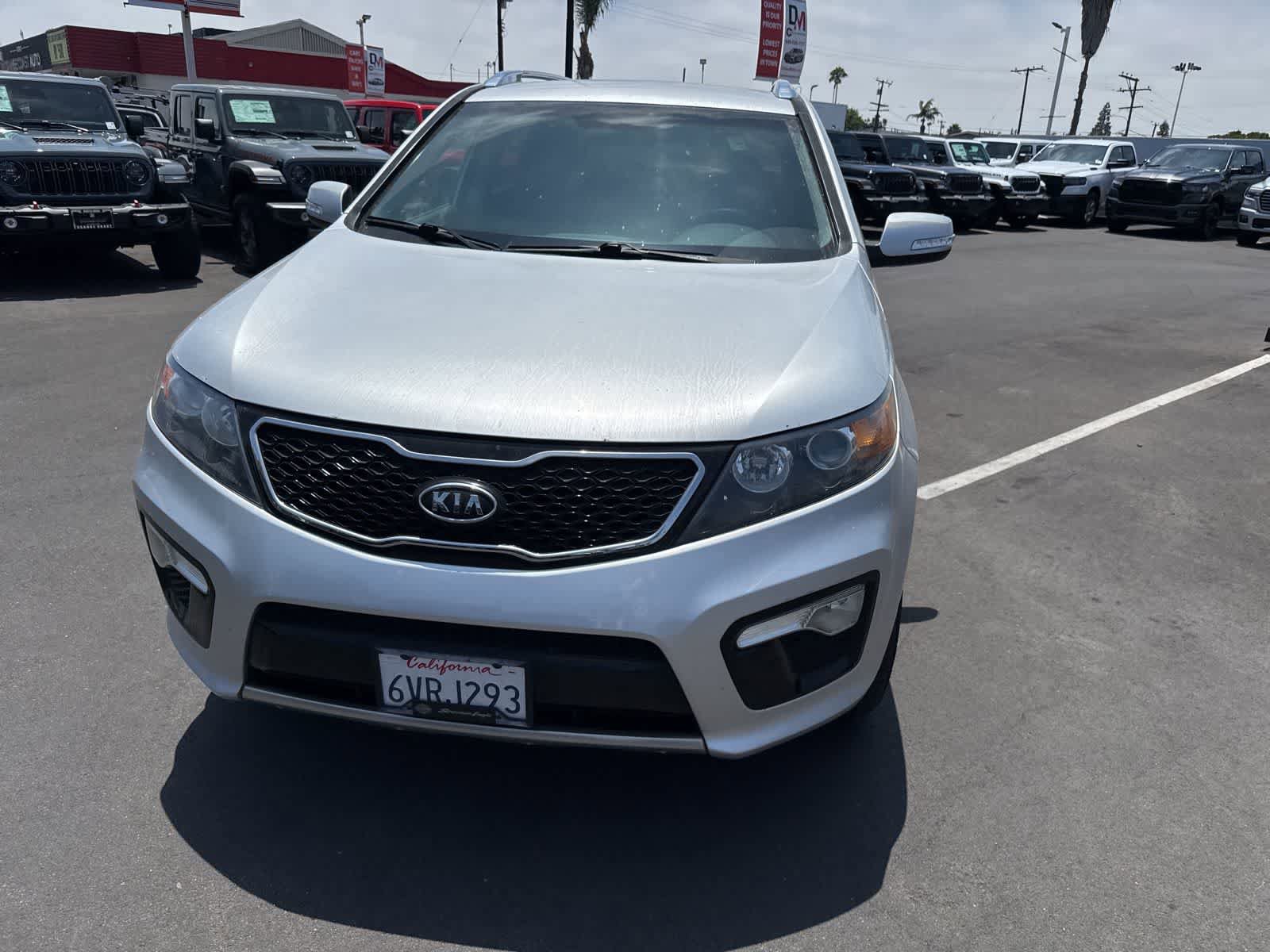 Used 2012 Kia Sorento SX FWD image 2