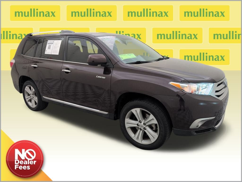 Used 2013 Toyota Highlander Limited image 1