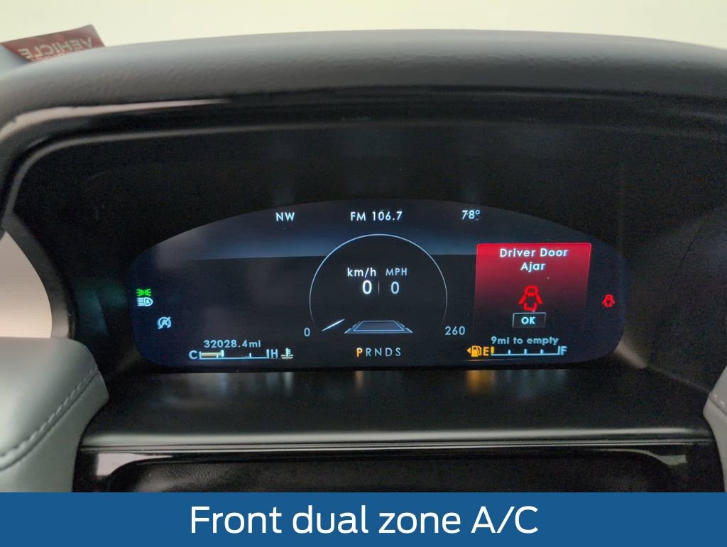 Used 2022 Lincoln Nautilus Reserve w/ Equipment Group 201A image 25