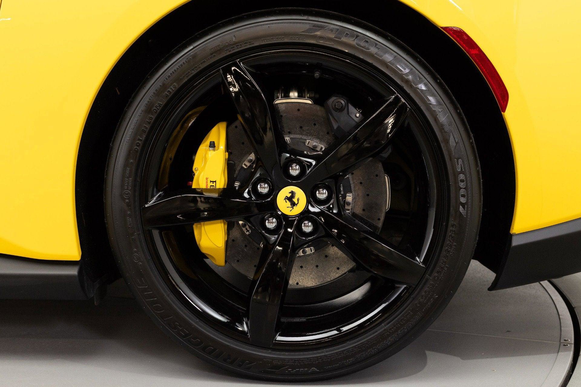 Certified 2020 Ferrari Portofino RWD image 22