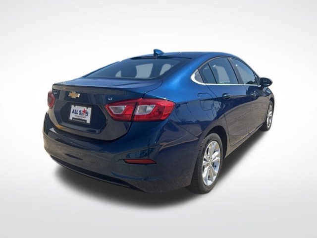 Used 2019 Chevrolet Cruze LT FWD image 3