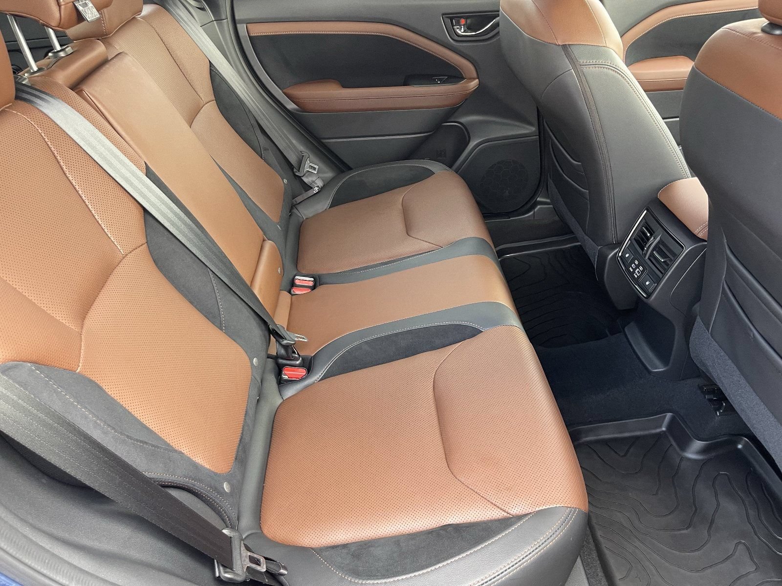 Used 2025 Subaru Forester Touring w/ Popular Package - Touring AWD/4WD image 15