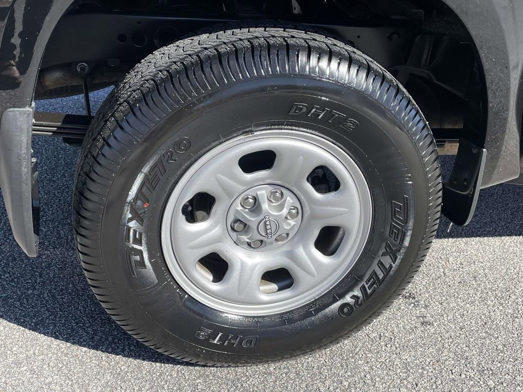 Used 2022 Nissan Frontier S w/ Technology Package image 7