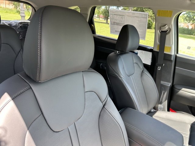 New 2025 Kia Sorento EX image 26