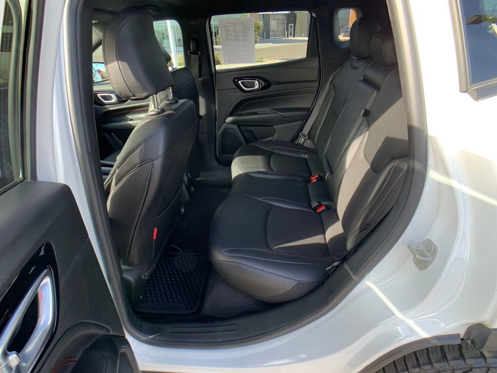 Used 2024 Jeep Compass Trailhawk image 27