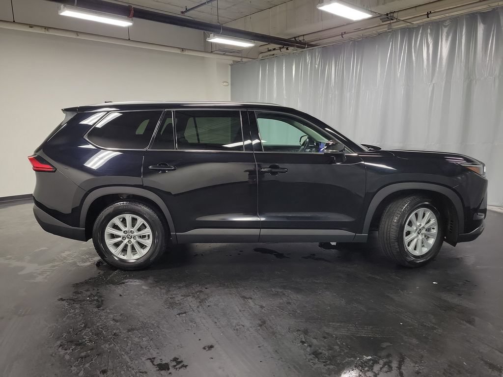 Used 2024 Toyota Grand Highlander AWD image 9