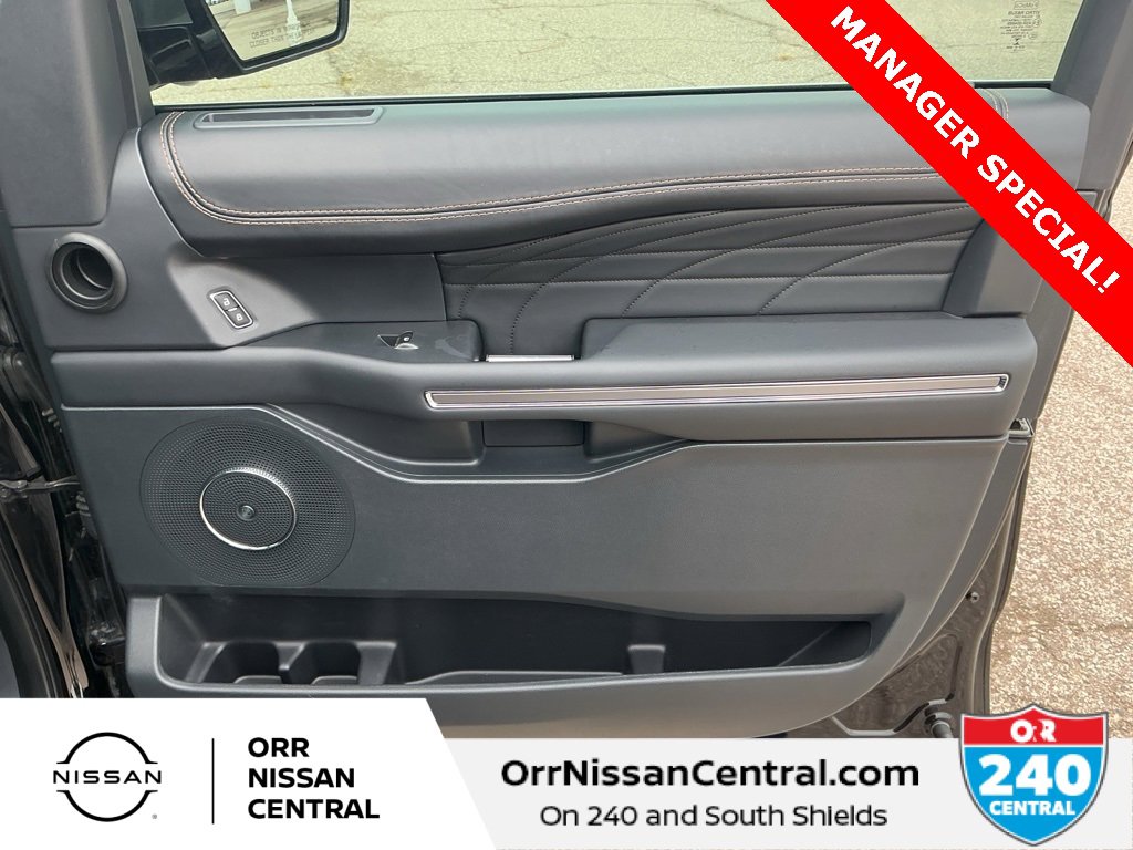 Used 2022 Ford Expedition Platinum image 10