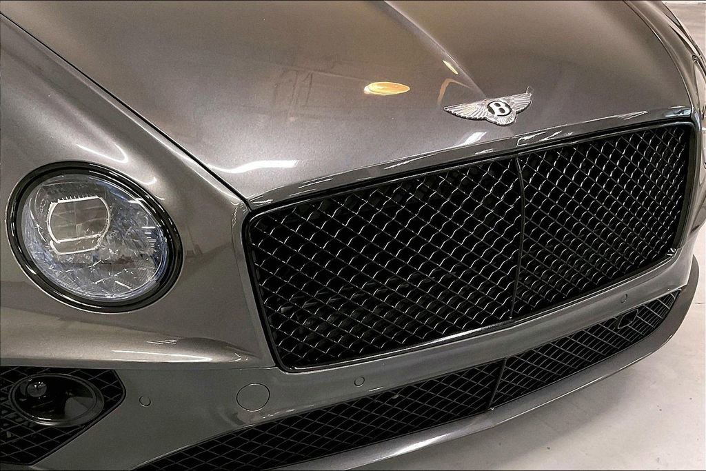 Used 2021 Bentley Continental GT V8 AWD/4WD image 31