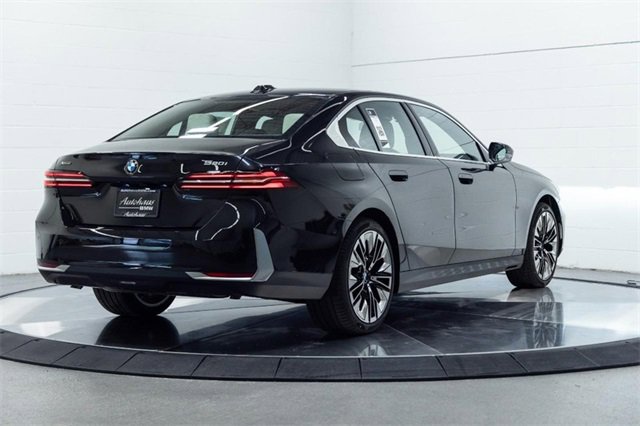 New 2026 BMW 530i xDrive w/ Premium Package image 14