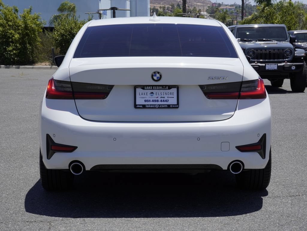 Used 2019 BMW 330i Sedan w/ Driving Assistance Package RWD image 5