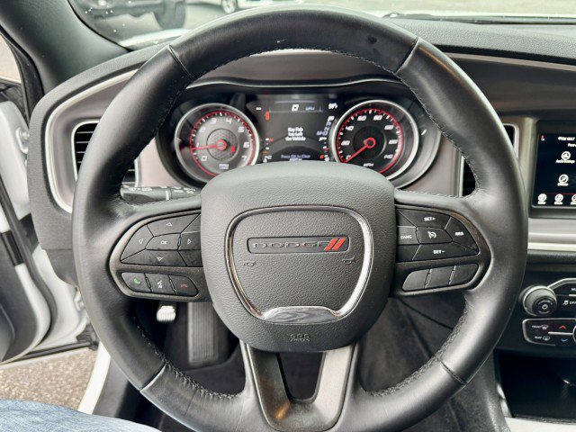 Used 2022 Dodge Charger SXT image 13