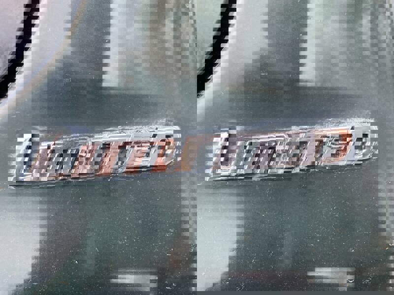 Used 2001 Toyota Tundra Limited image 7