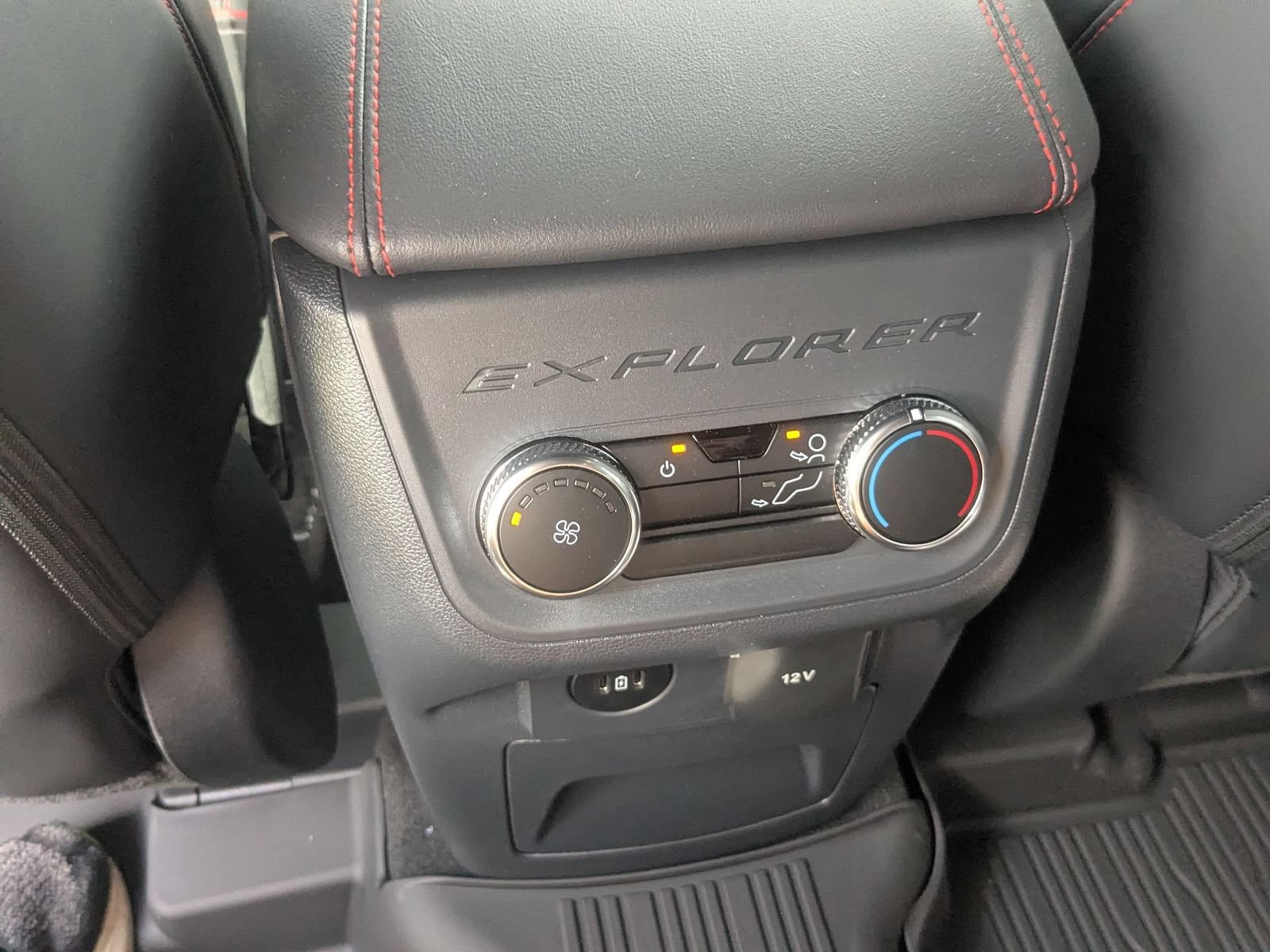 New 2026 Ford Explorer ST-Line AWD/4WD image 33