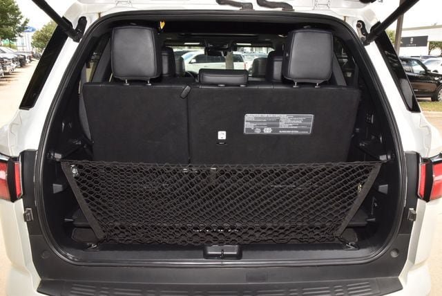 Used 2024 Toyota Sequoia Platinum AWD/4WD image 40