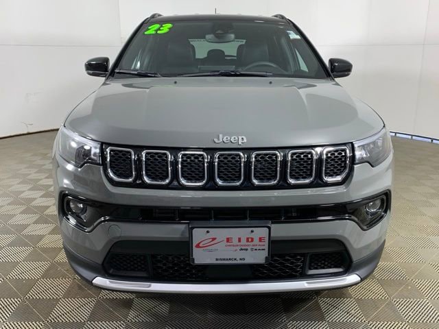 Used 2023 Jeep Compass Limited AWD/4WD image 4