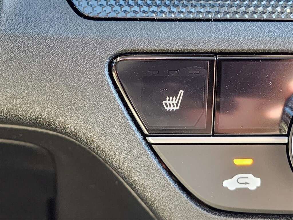 Used 2024 Honda CR-V EX image 8