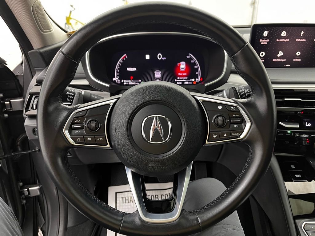 Used 2023 Acura MDX SH-AWD w/ Technology Package image 23