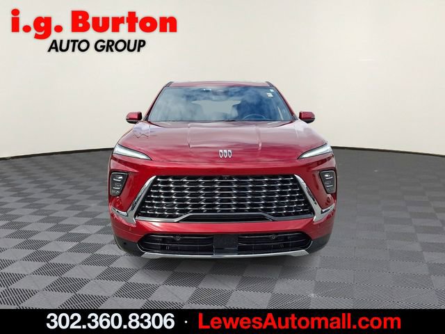 Used 2026 Buick Enclave Avenir w/ Super Cruise Package image 2