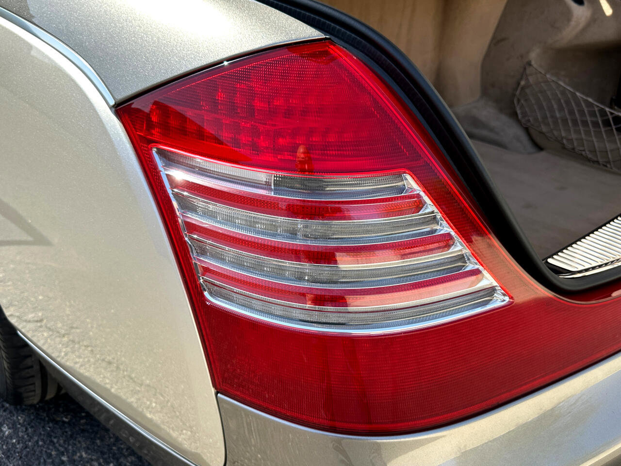 Used 2004 Maybach 57 image 16