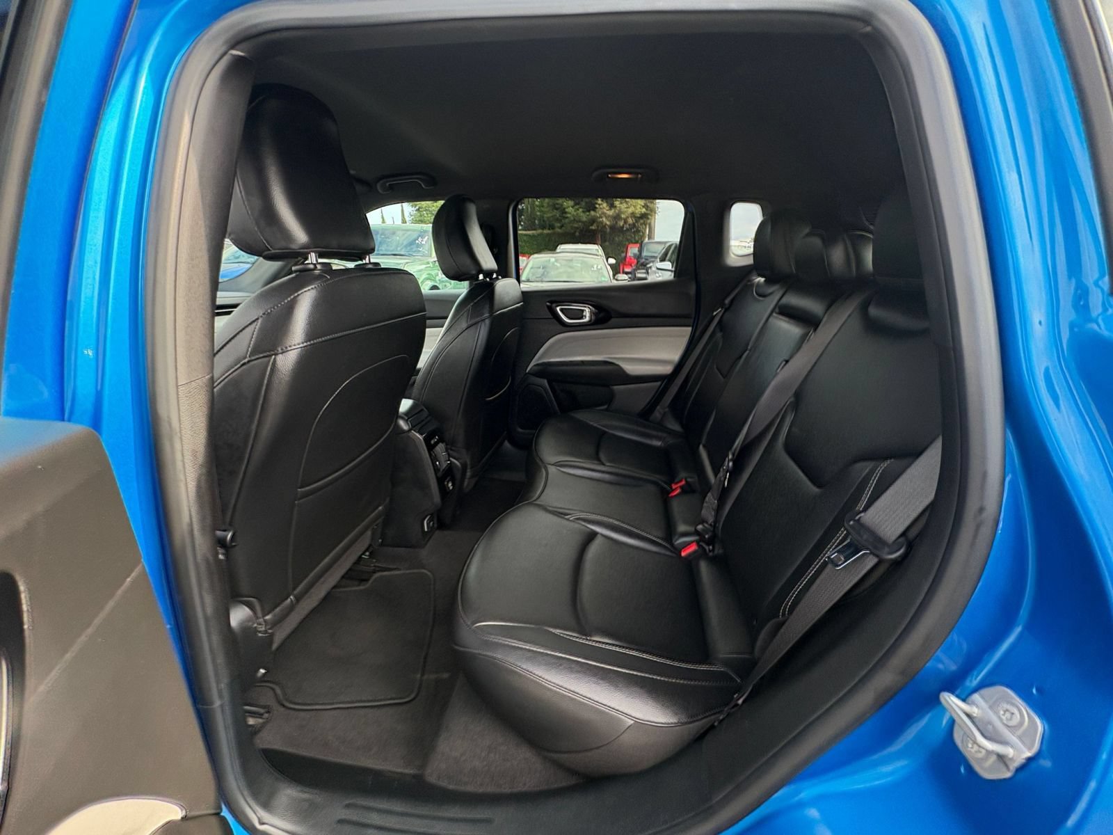Used 2025 Jeep Compass Limited AWD/4WD image 27
