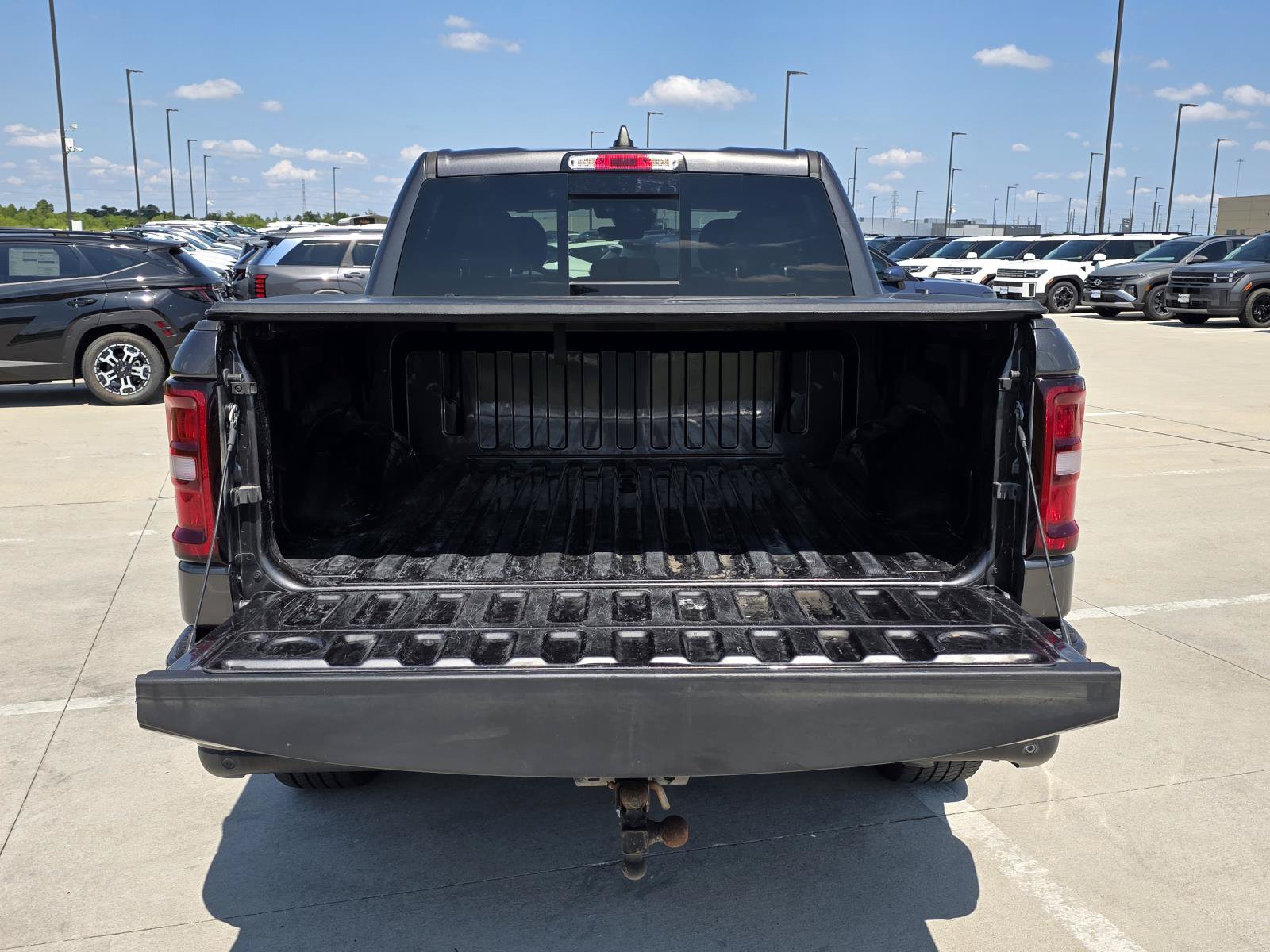 Used 2025 RAM 1500 Tradesman w/ Night Edition RWD image 10