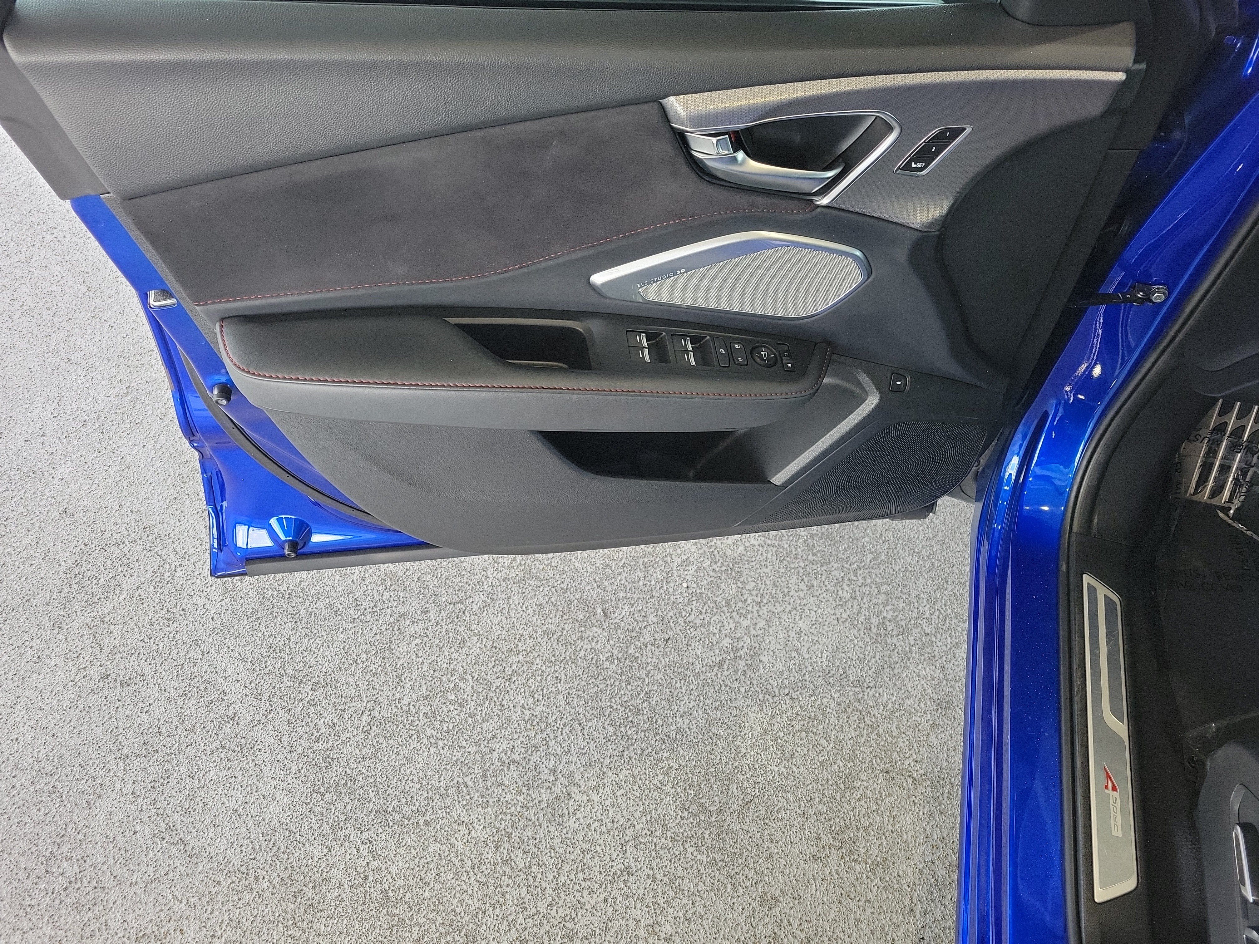Used 2023 Acura RDX A-Spec FWD image 15