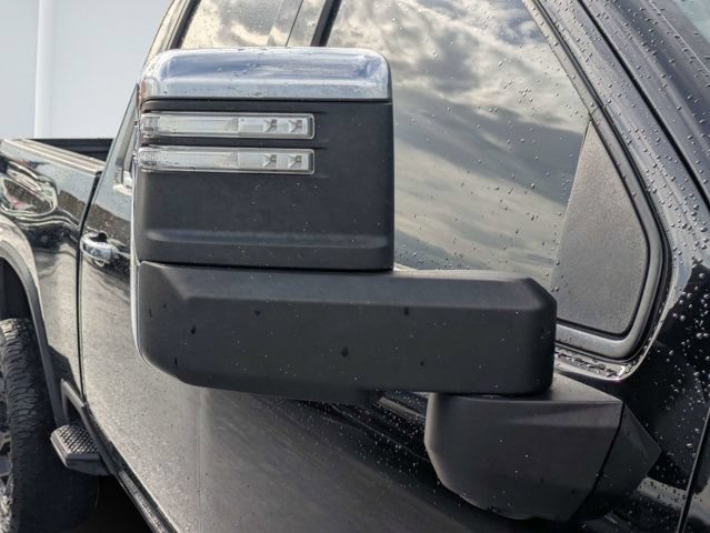 Used 2021 Chevrolet Silverado 2500 High Country w/ Z71 Off-Road Package AWD/4WD image 11