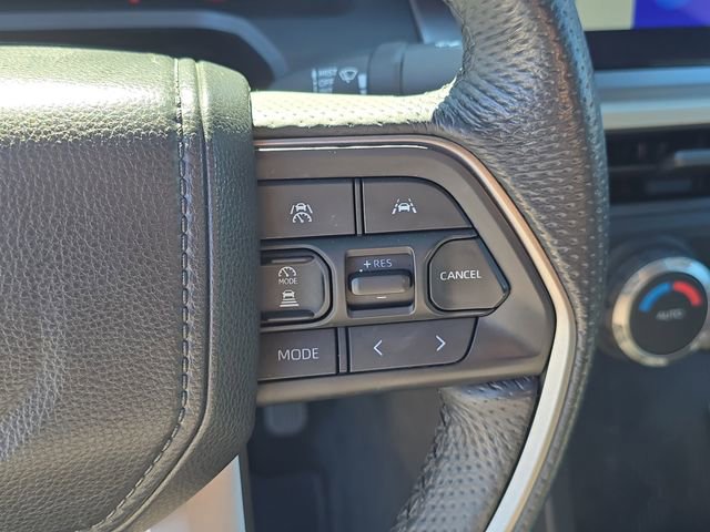 Used 2025 Toyota Tacoma TRD Off-Road image 30