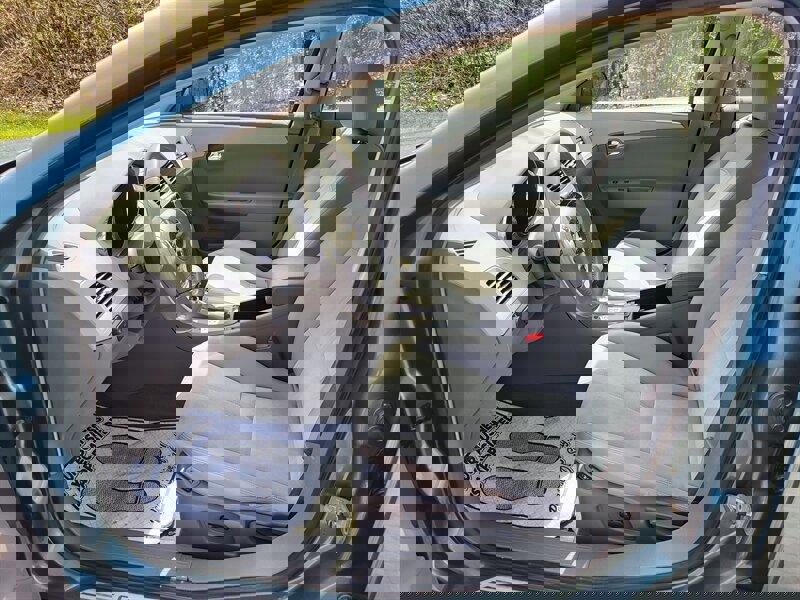 Used 2009 Chevrolet Malibu LT image 11