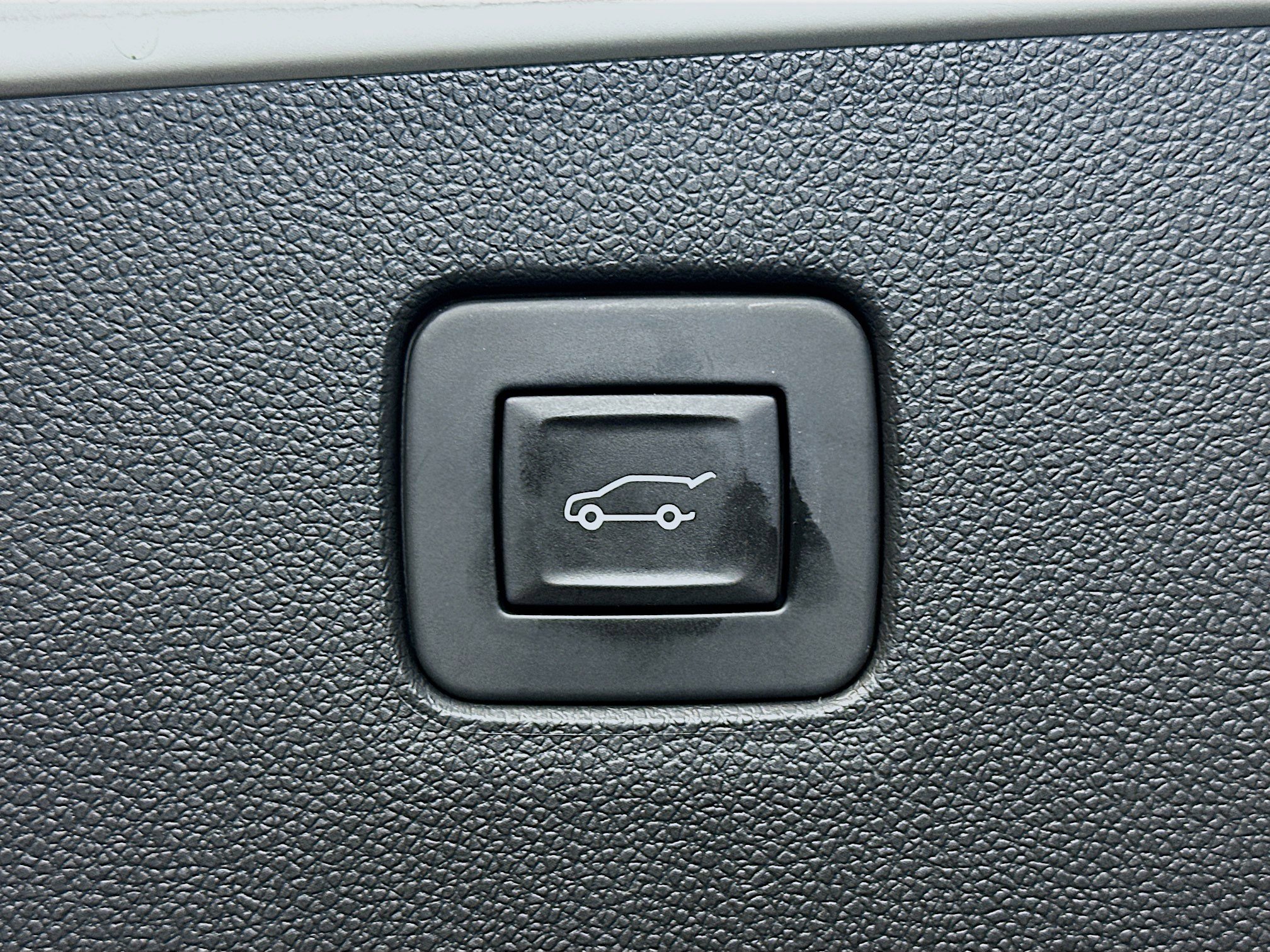 Used 2024 Buick Envista Preferred w/ Convenience I Package FWD image 30