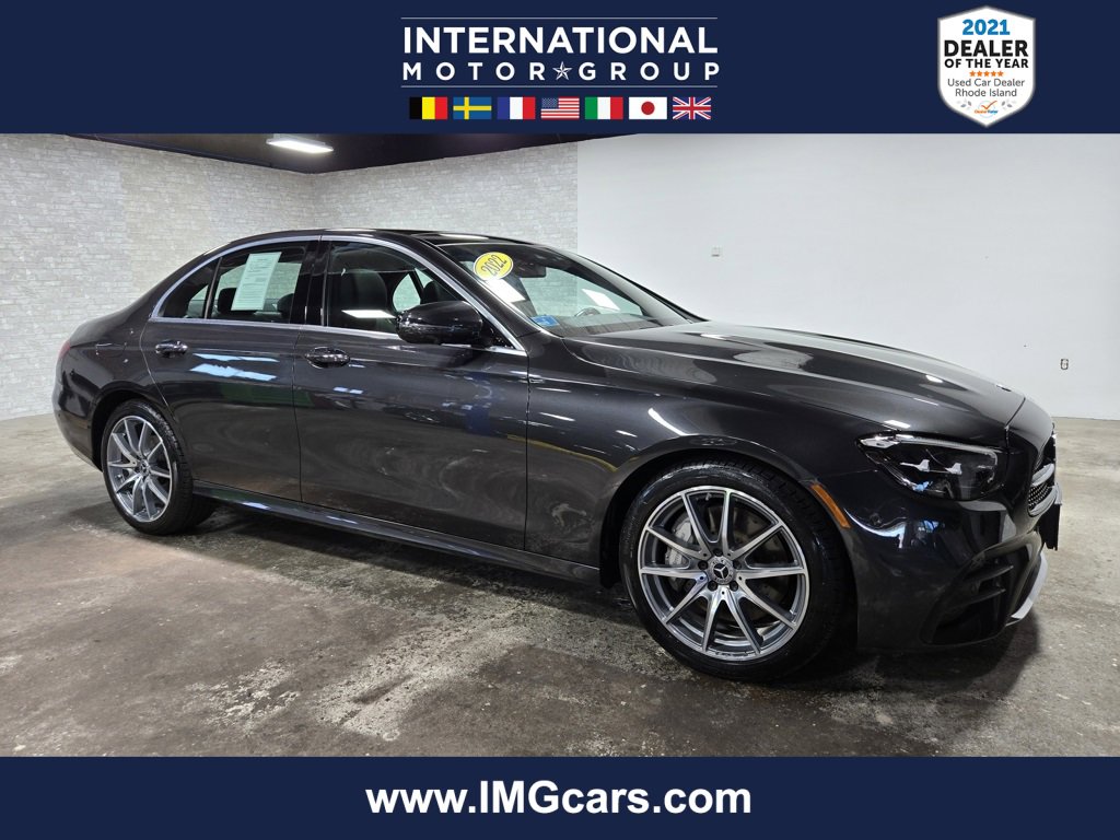 Used 2022 Mercedes-Benz E 350 4MATIC Sedan image 1