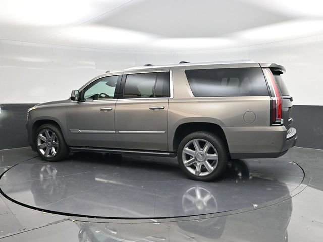 Used 2018 Cadillac Escalade ESV Premium Luxury image 5