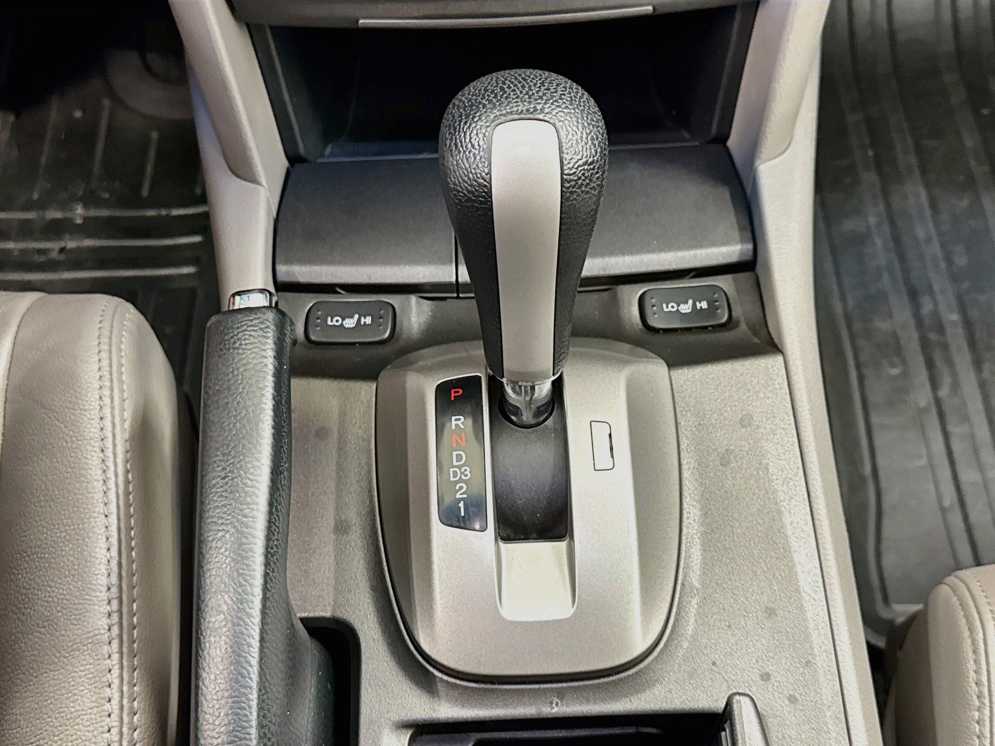Used 2011 Honda Accord EX-L image 23