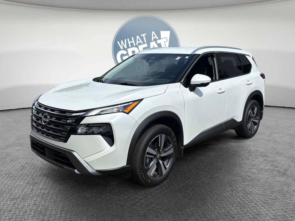 Used 2025 Nissan Rogue SL FWD image 8