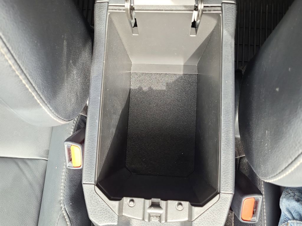 Used 2017 Toyota RAV4 Limited w/ Advanced Technology Package AWD/4WD image 28