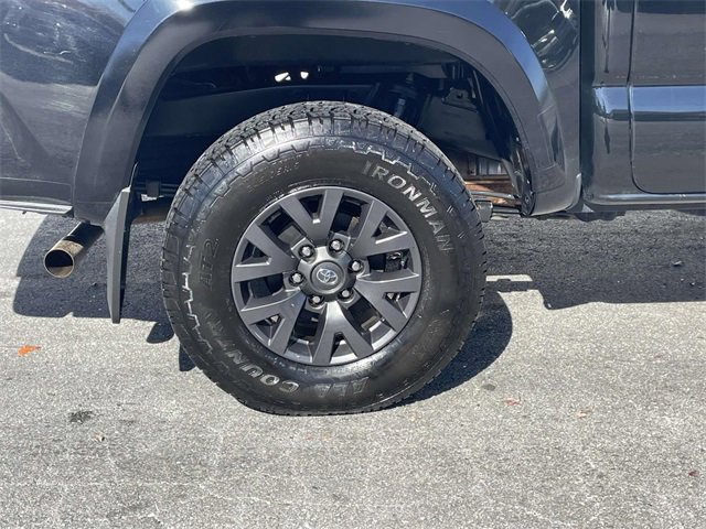 Used 2022 Toyota Tacoma SR5 w/ SR5 Appearance Package (SM) image 7