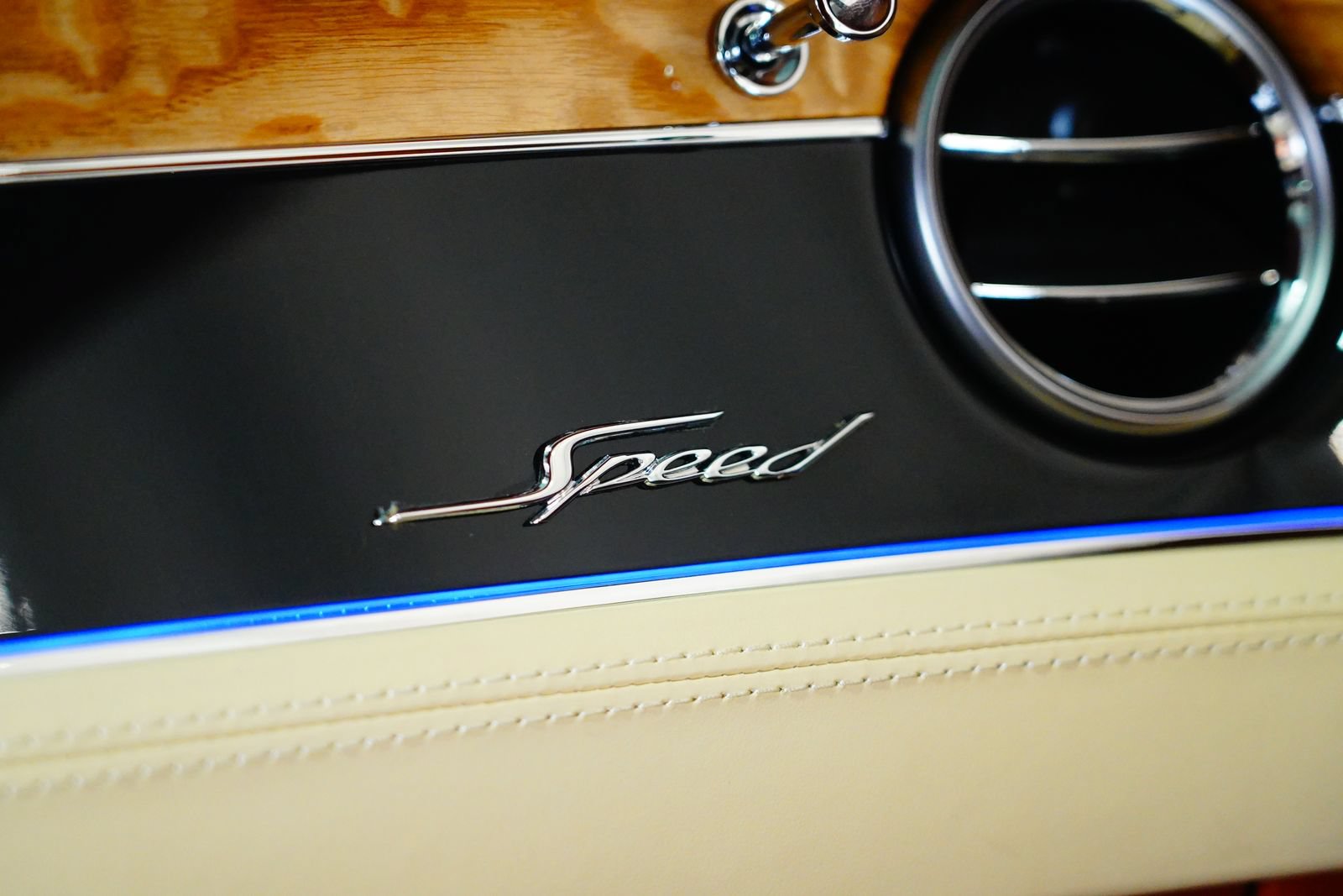 Used 2022 Bentley Continental GT Speed AWD/4WD image 32