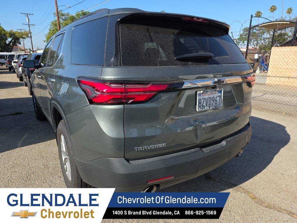 Certified 2022 Chevrolet Traverse LT w/ LPO, Floor Liner Package FWD image 3