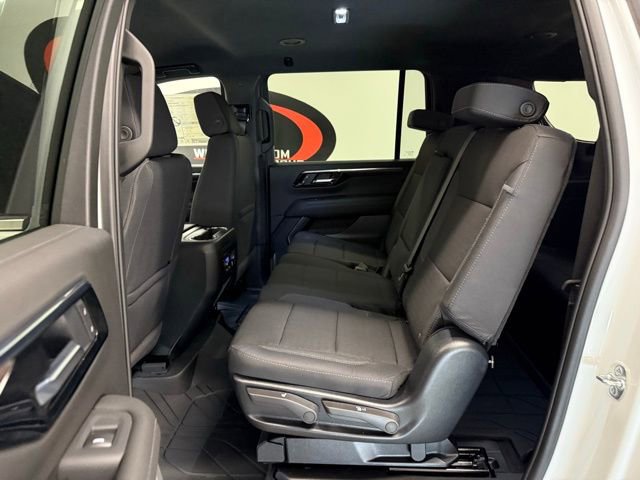 New 2026 Chevrolet Suburban LS image 15