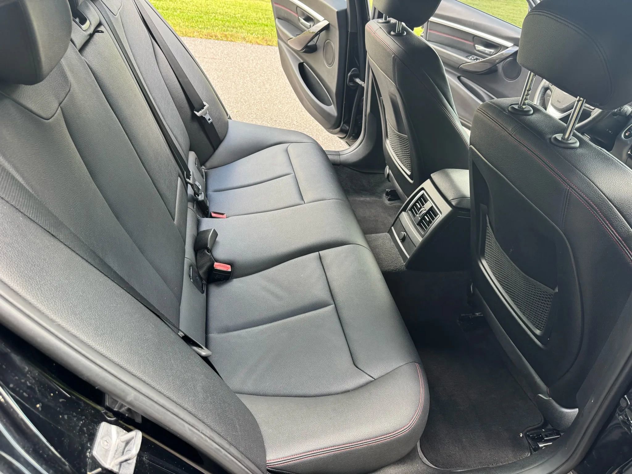 Used 2016 BMW 328i Sedan image 14