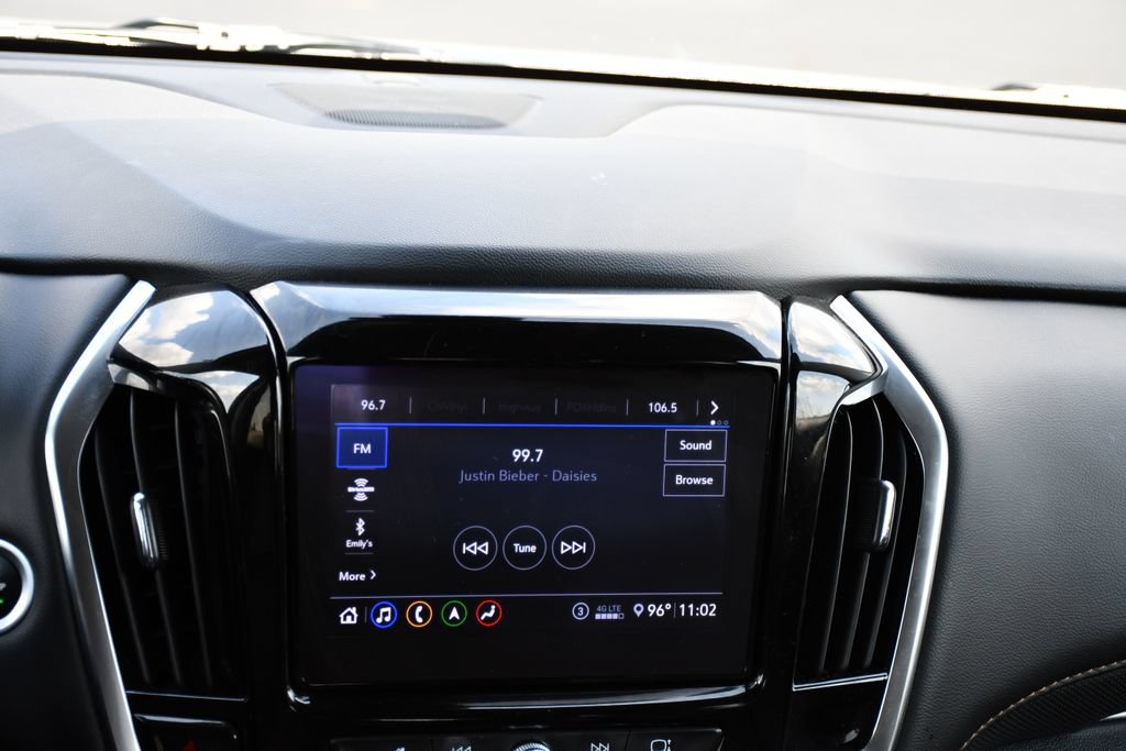 Used 2021 Chevrolet Traverse Premier w/ LPO, Floor Liner Package AWD/4WD image 31